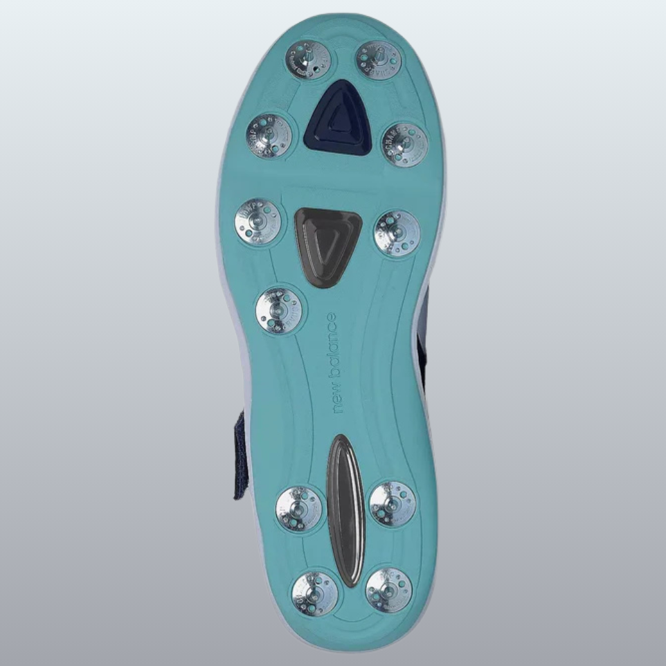 NB Fuelcell Forty 40 Spiked Cricket Shoes - Image 2